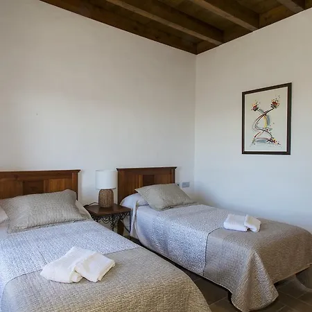 Villa Caserío Leandro Ii *